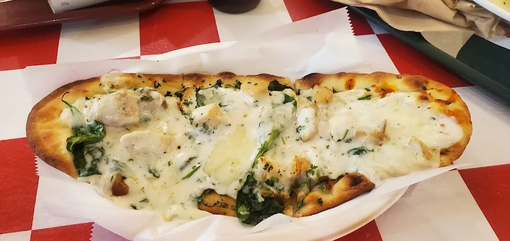 Chicken Alfredo Flatbread Pizza